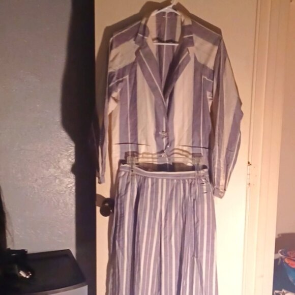 JAEGER Other - SIZE 10 JAEGER 2 PIECE SUIT